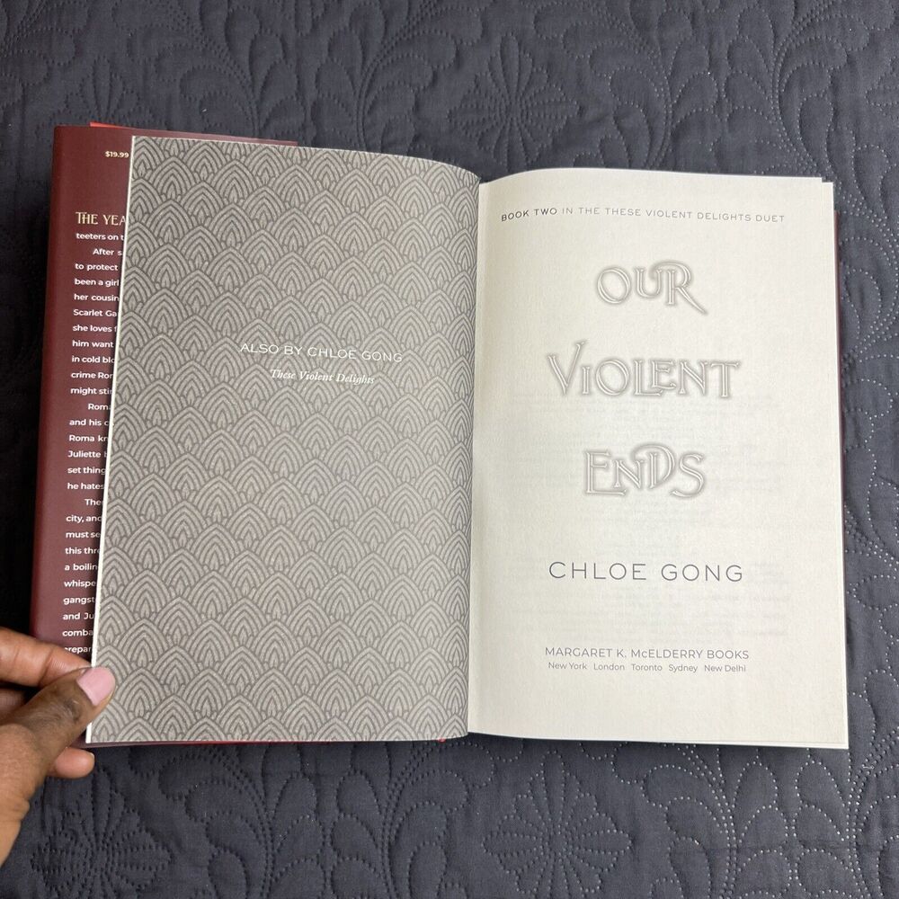 These Violent Delights Duet Set Hardcover, by Gong Chloe - NEW Pristine - Picture 10 of 13